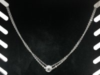 Viergeteilte Halskette Silberfarben mit Ringanhänger und eingearbeiteten Glasdiamanten