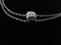 Viergeteilte Halskette Silberfarben mit Ringanhänger und eingearbeiteten Glasdiamanten